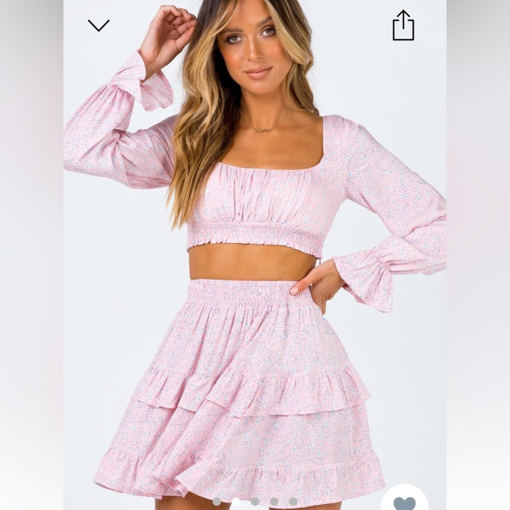 Susana set in blush